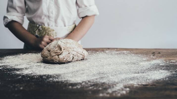 2020: Flour's Time to Shine! Baking With Cauliflower Flour?