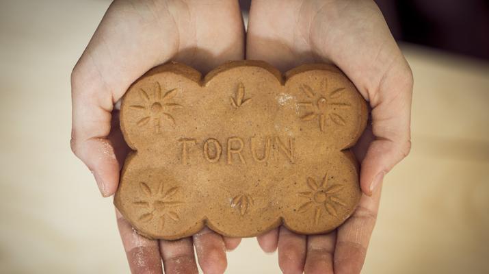 Toruń Gingerbread: A Polish Biscuit Attraction