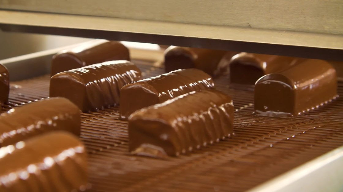 AAK’s new cocoa butter equivalent overcomes enrobing challenges – even when used at high levels