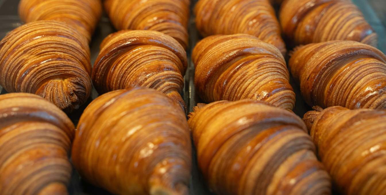 Anatomy of a Premium Croissant: Lamination, Butter, and the Honeycomb