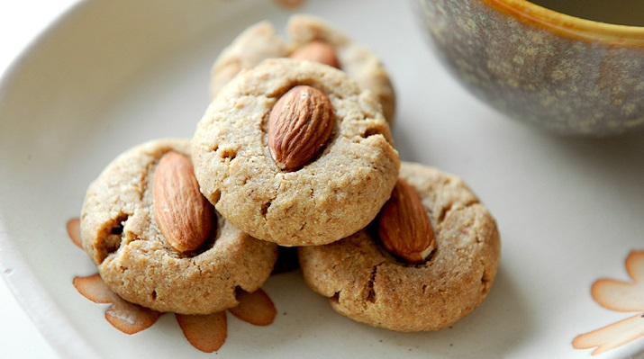 Chinese Almond Cookies