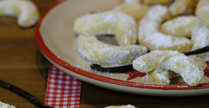 The Pasticcini di Mandorle or Almond Cookies from Sicily