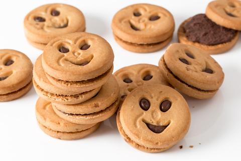 Loveliest “Bikkies” from the Down Under: Top 9 Australian Biscuits