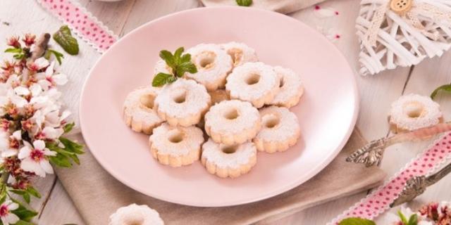 Mouth-melting Canestrelli: Traditional Italian Biscuits