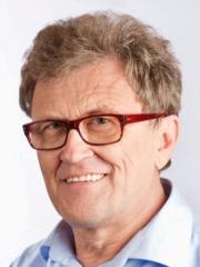 Karl F Tiefenbacher Consultant to the Food Industry. University lecturing on confectionery technology. Author of books on wafer & waffle manufacturing & technology and Consultant