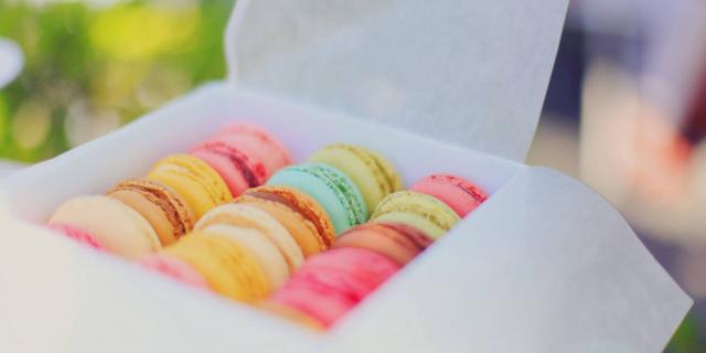 Colour baking process