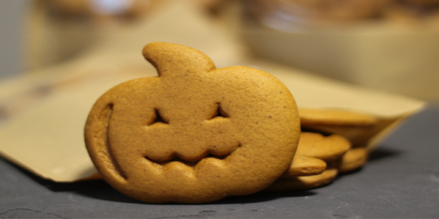 Halloween shortbread biscuit pumpkin
