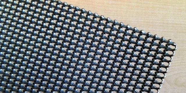 Example of a top quality Z-belt with excellent mesh structure (type F4012)