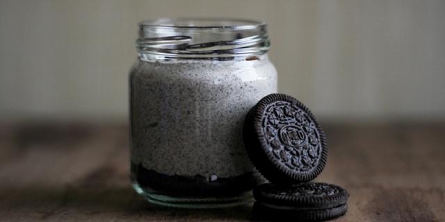 Brekfast in jar and Oreo