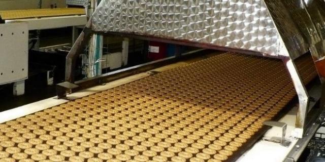 Example of a heat-covering roof at the oven’s exit